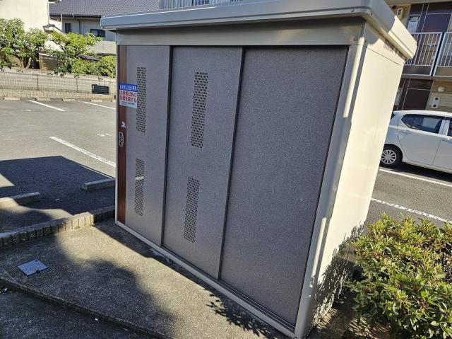 レオパレス南の風 II