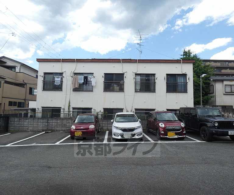 京阪鴨東線 神宮丸太町駅 徒歩15分 2階建 築45年