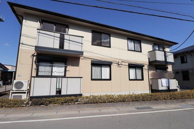 エスコルタ新町B