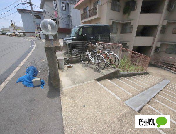 東生駒ハイツ