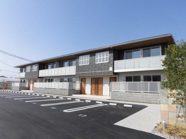 シャーメゾン ルボワ A棟