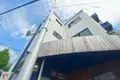 ホワイトビル