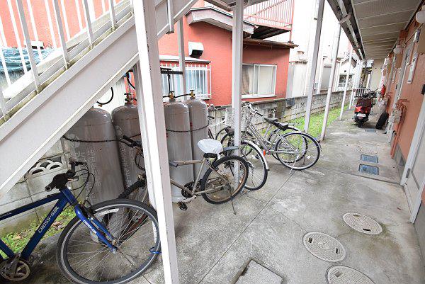  ニューコーポ若村