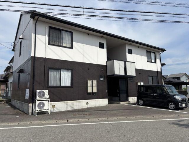 ファミールAKI