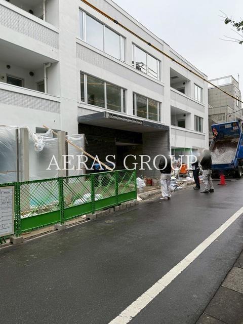 クレストコート旗の台