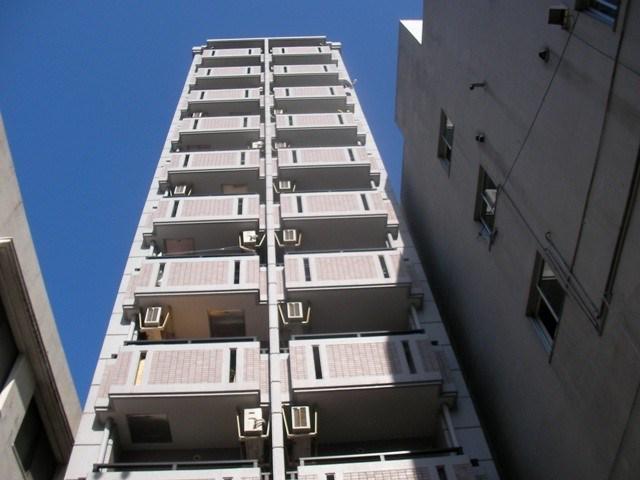 パインストン今泉