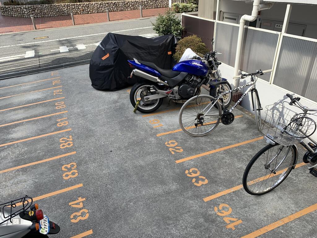 シャトラン弓木三番館