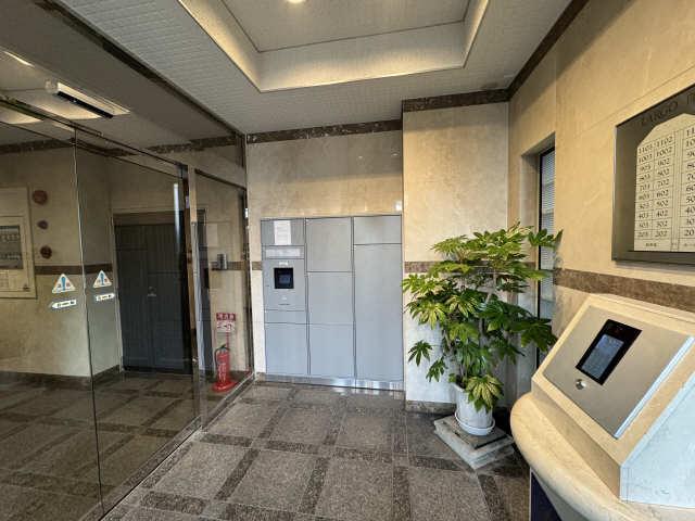 ラルゴ白壁