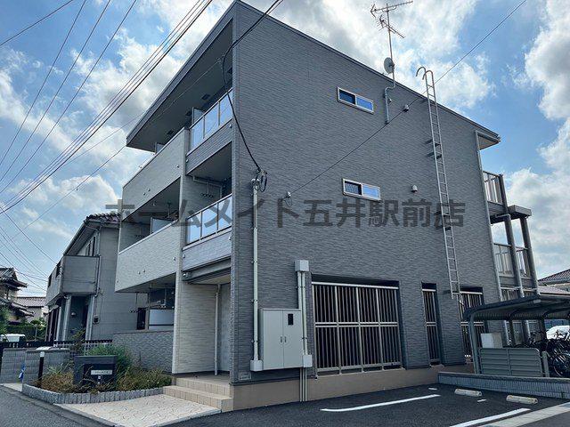 アヴァンセ I