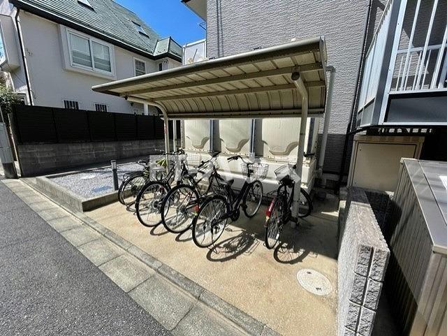 レオパレスレイルウェイヒルズ