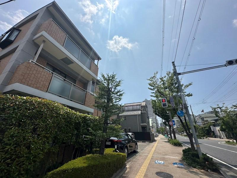 アークコート北口