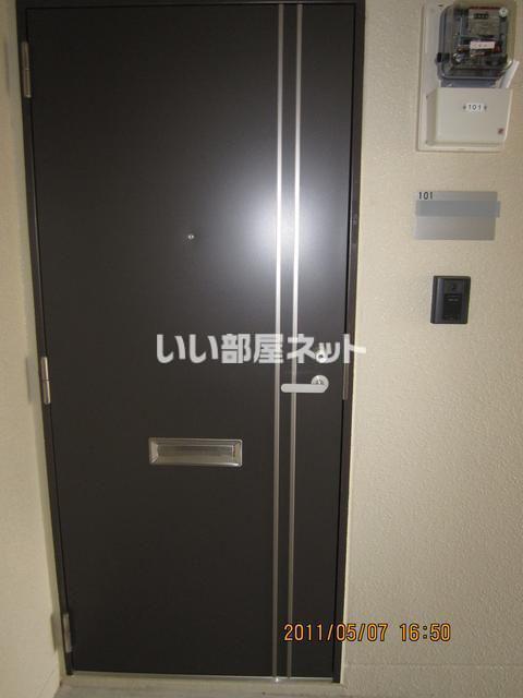 アルメール(1LDK/3階)の外観写真