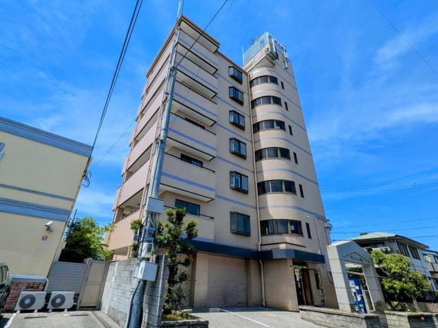 マリワール川辺