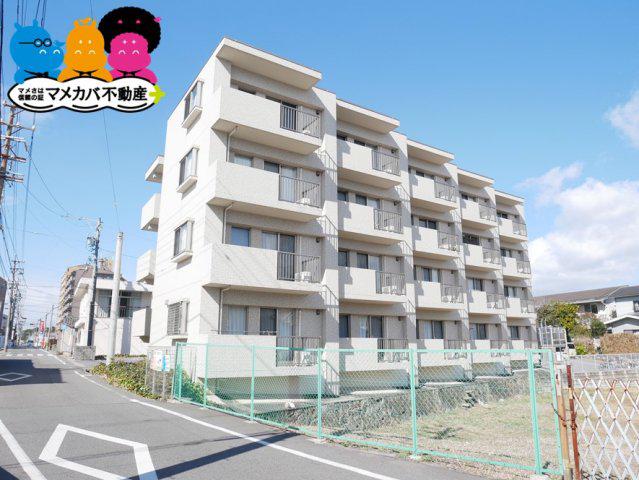 アデランテ
