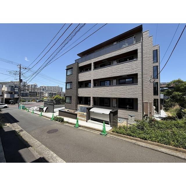 ウィステリアガーデン