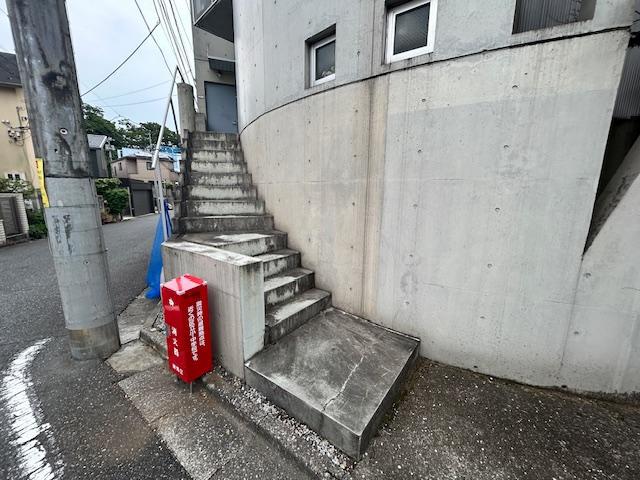 ロイハウス