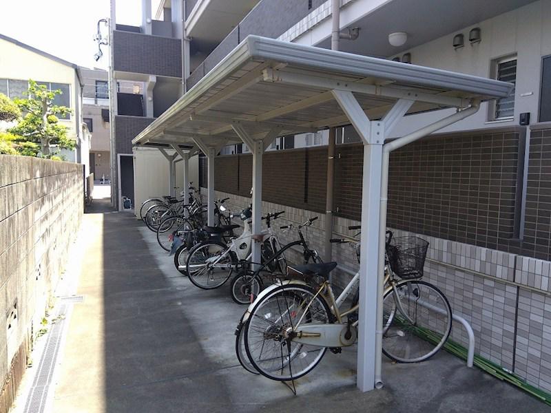 ビアンヌール八幡駅