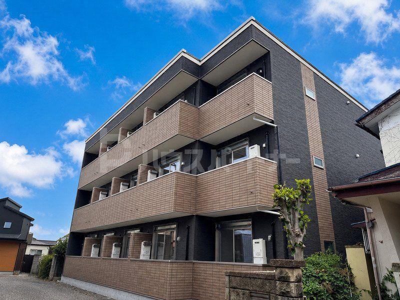 飯山満町3丁目AP