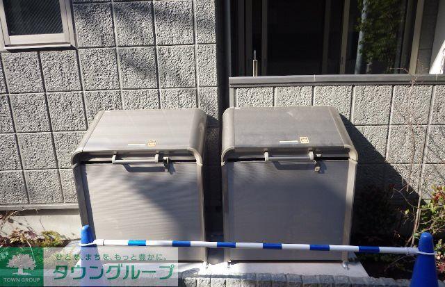 ルミエール小竹町
