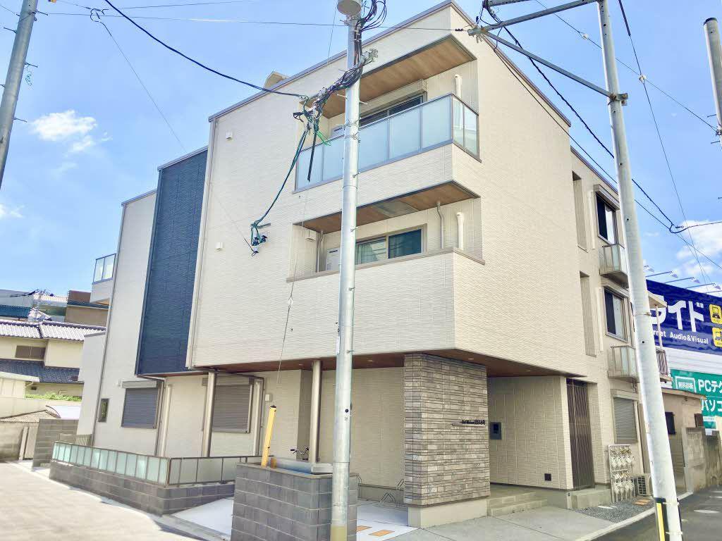 シャーメゾン鹿田本町(2K/3階)