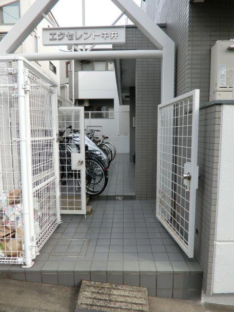 エクセレント中井