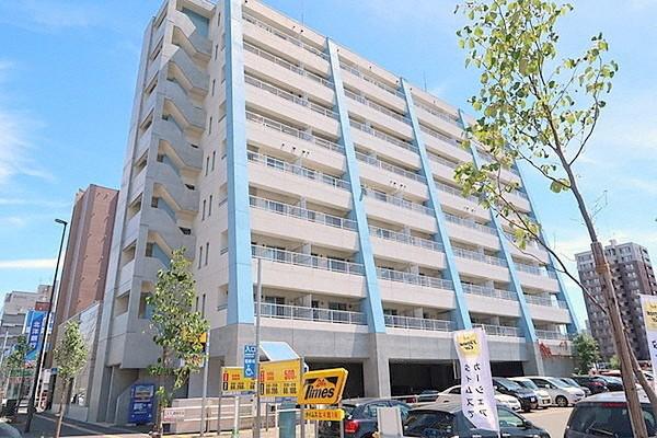 レガーロ美術館通