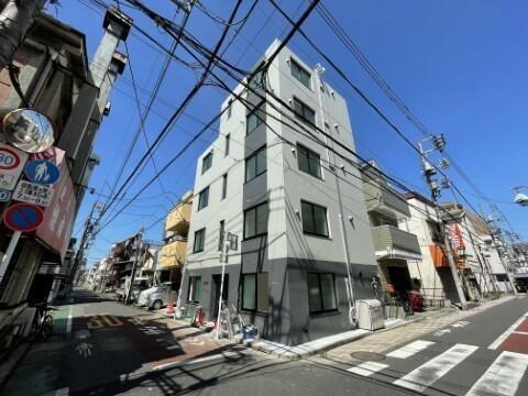 アンドベース