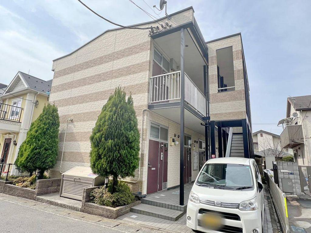 レオパレスエレンシア