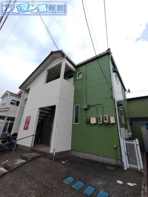 グリーン坂井
