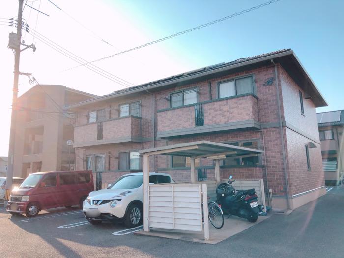 アローネB棟