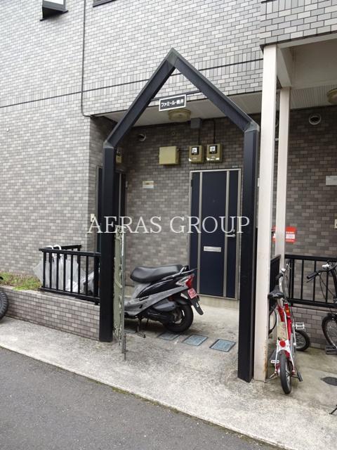 ファミール桃井