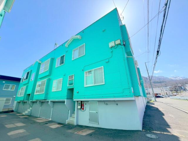 ロイヤルハウス富丘C