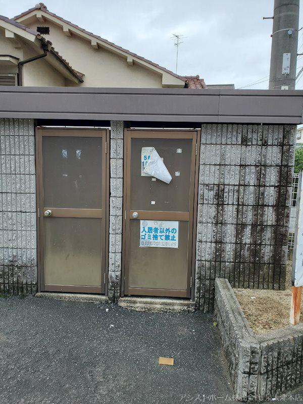 ライトパティオ上