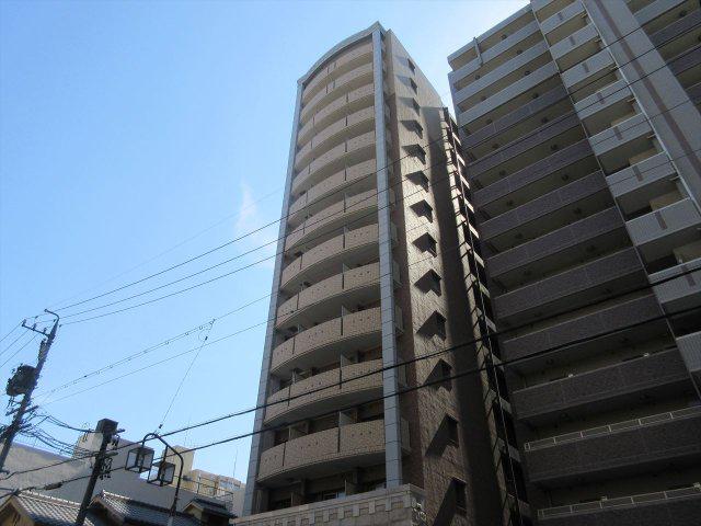 プレサンス泉アーバンゲート