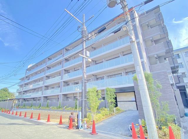 ファーストフィオーレ塚本リベルテ