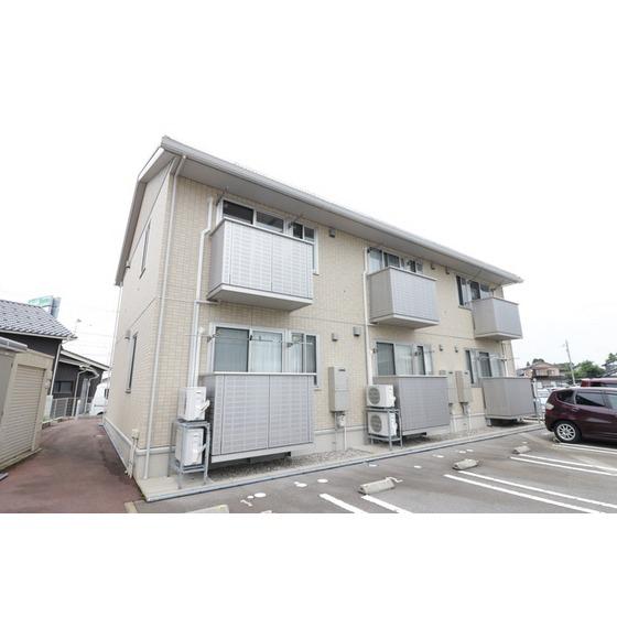 ＪＲ城端線 砺波駅 徒歩14分 2階建 築11年