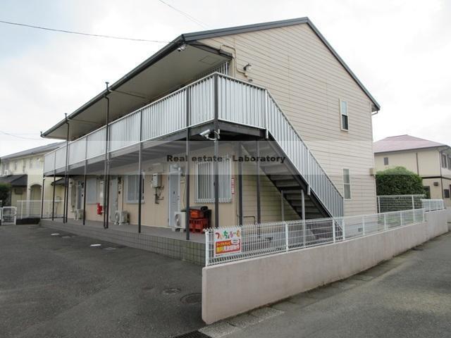 ファミールあおきA棟