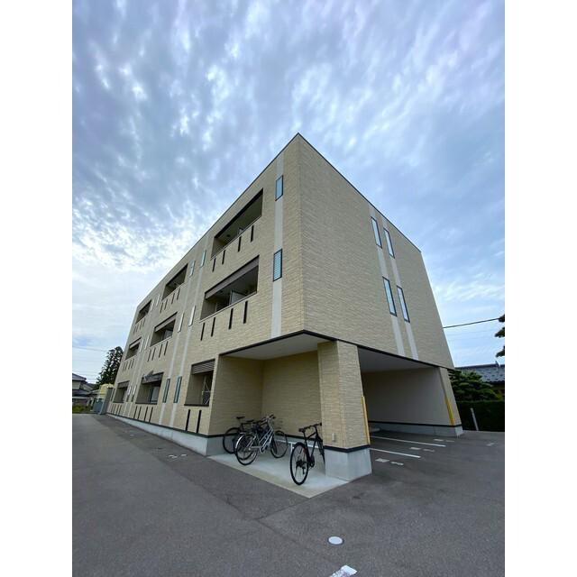モーントブルーメ天正寺