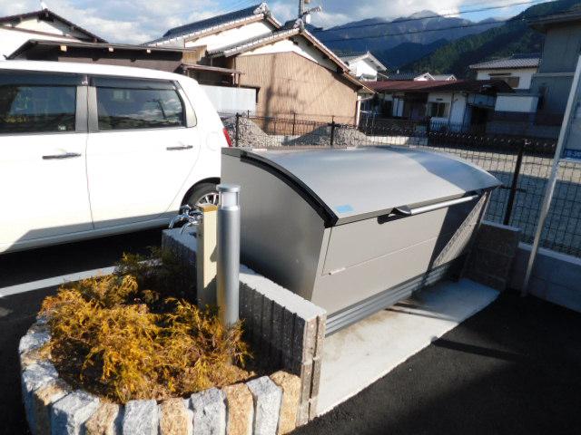 グレースカーサ