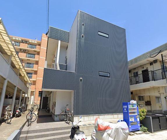 ルミカ産大前