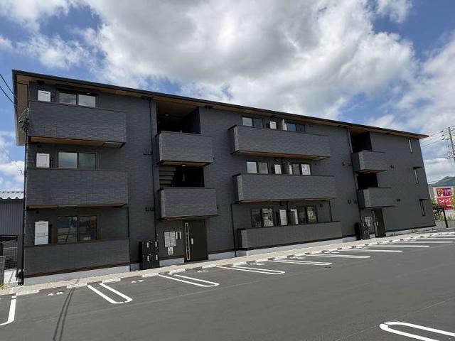 サンガーデン新山口 A