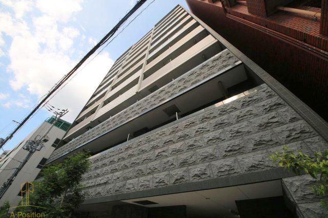 プレサンス南森町駅前