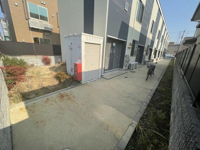 レオネクスト一津屋