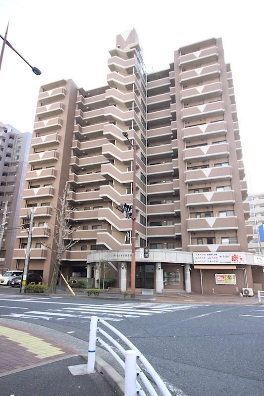 ヴァルト片野駅前