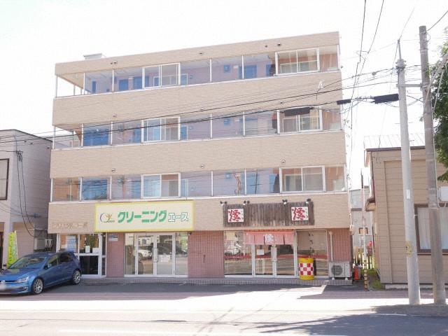 クリスタルコーポ