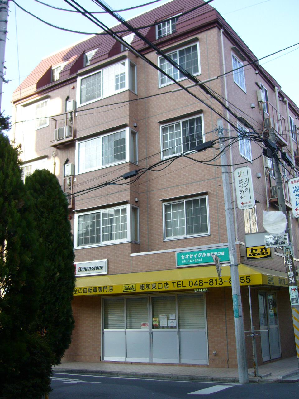 パーレンス東仲町(1K/4階)