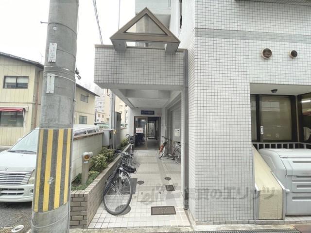 コート新大宮