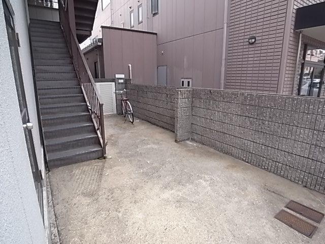 柳本マンション
