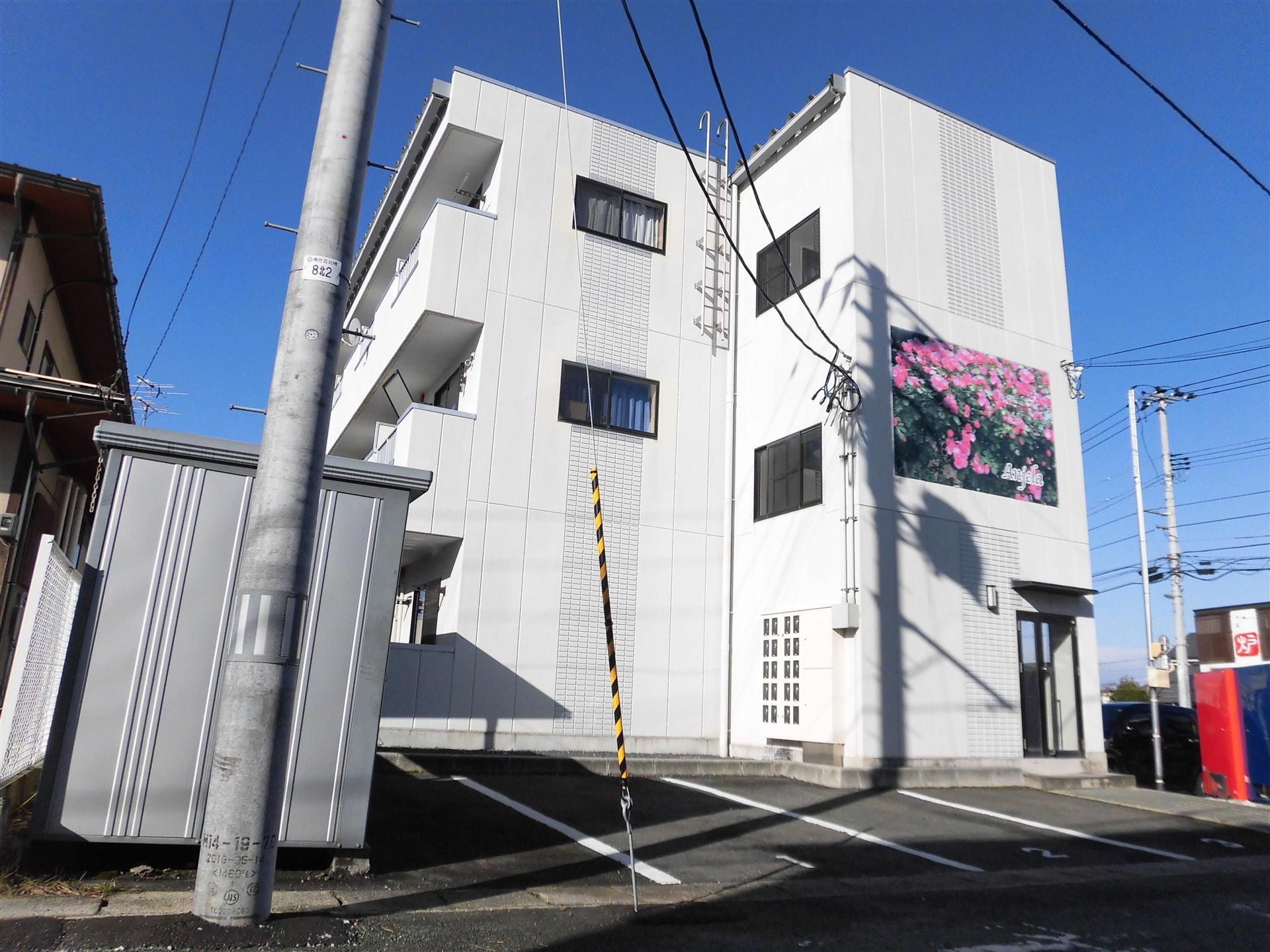 アンジェラ
