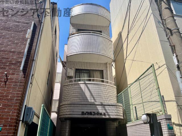 ロイヤルコート中道
